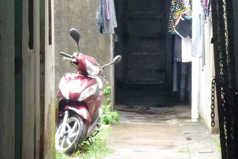 Đến chơi, đâm 2 chị em gái dã man rồi tự vẫn - ảnh 2