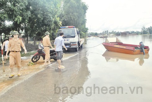 Lừa dối bề trên, vu khống chính quyền - ảnh 2