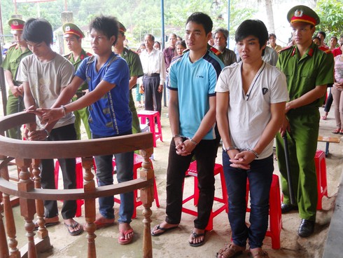 Cướp 88 nghìn đồng trả giá bằng 15 năm tù - ảnh 1