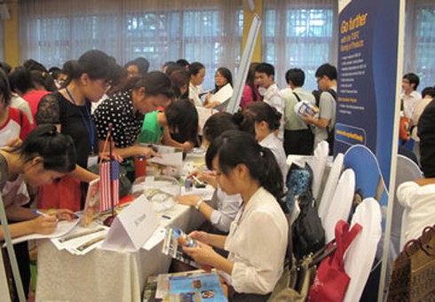 Các “chiêu” lừa visa du học - ảnh 1