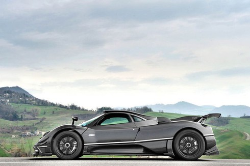 Pagani và những chiếc xe huyền thoại 19