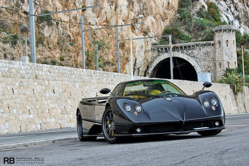 Pagani và những chiếc xe huyền thoại 21