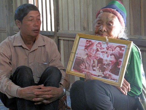 Nước mắt trên quê hương thứ 2 của vị Đại tướng huyền thoại - ảnh 2