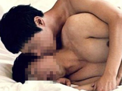 Cậu học sinh tố cáo bị ép
