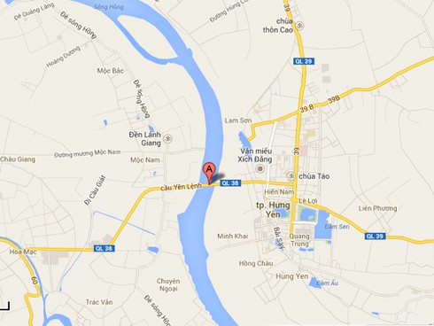 Phát hiện thi thể trên sông Hồng, gia đình nạn nhân bị ném xác đi nhận dạng - ảnh 1