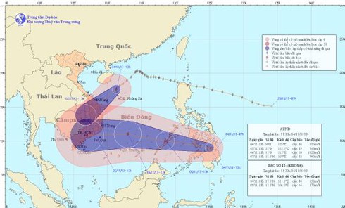 Bão số 12 chưa vào bờ, nguy cơ cơn bão số 13 hình thành (4/11) - ảnh 1