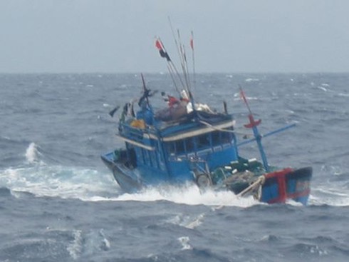 Cảnh báo vùng áp thấp trên biển và dự báo thời tiết ngày 19/11 - ảnh 1