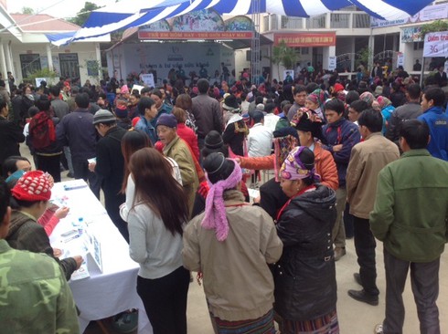 Hơn 7000 hộ gia đình được khám bệnh, cấp thuốc miễn phí - ảnh 2