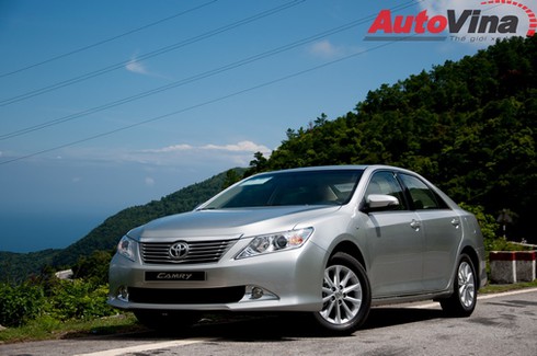 10 xe hơi người Việt thi nhau mua năm 2013 - ảnh 9