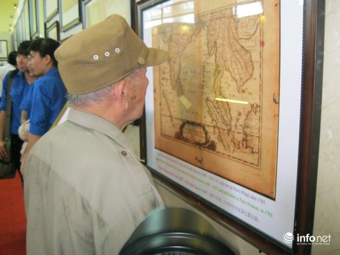 Triển lãm về chủ quyền Hoàng Sa, Trường Sa tại Phú Yên - ảnh 6