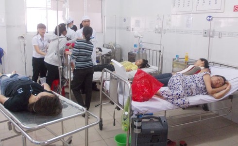 Ngộ độc khí gas, 12 công nhân nhập viện - ảnh 1