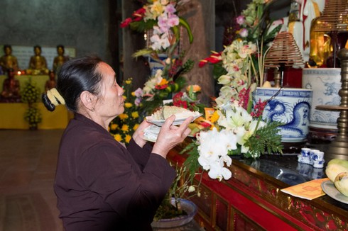 Quá trình gói bánh chưng