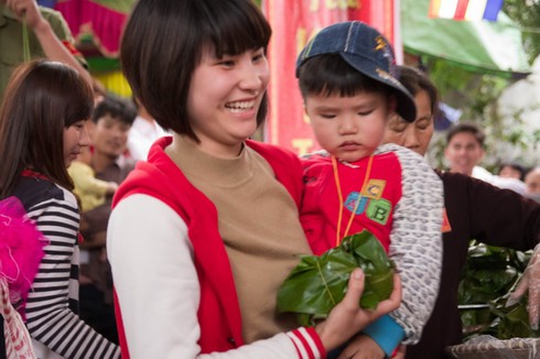 Quá trình gói bánh chưng