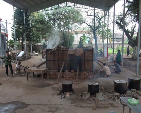 Quá trình gói bánh chưng