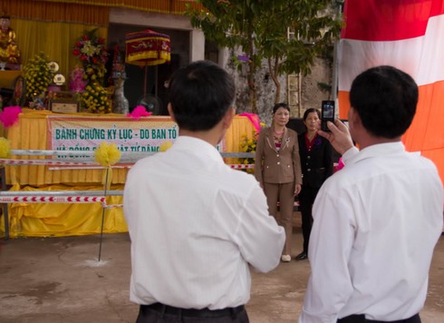 Quá trình gói bánh chưng