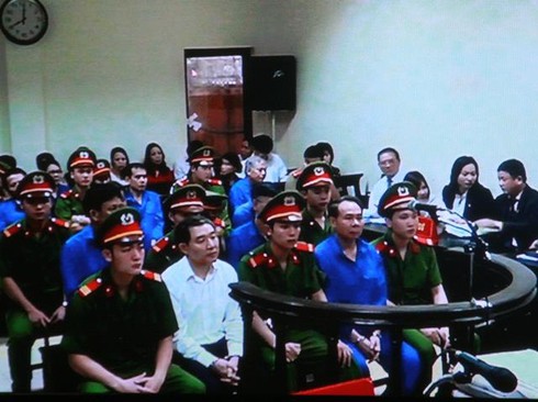 Xử phúc thẩm Dương Chí Dũng: Ụ nổi bán sắt vụn cũng hàng trăm tỷ? - ảnh 1