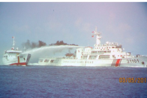 Họp báo quốc tế: Tàu Trung Quốc đã chủ động đâm tàu Cảnh sát biển VN - ảnh 2