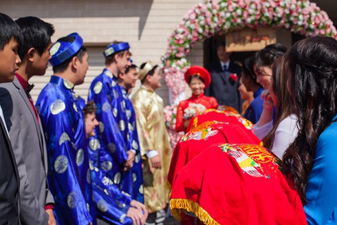 Bi hài chuyện cưới lại... để cải số (!) - ảnh 1