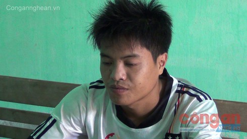 Vừa ngồi tù về tội hiếp dâm, ra tù lại