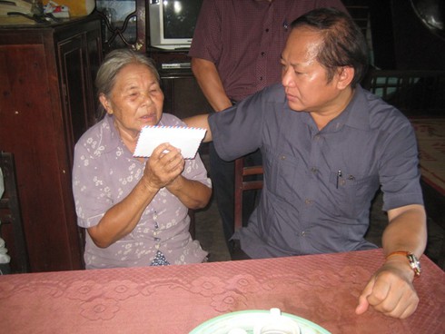 Tri ân người có công với cách mạng - ảnh 1