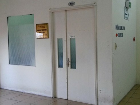 Đình chỉ cán bộ Bộ Công Thương nhận tiền “lót tay” công khai - ảnh 2