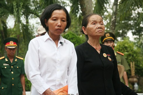 Chủ tịch nước dự lễ truy điệu các liệt sĩ tại Nhơn Trạch, Đồng Nai - ảnh 12