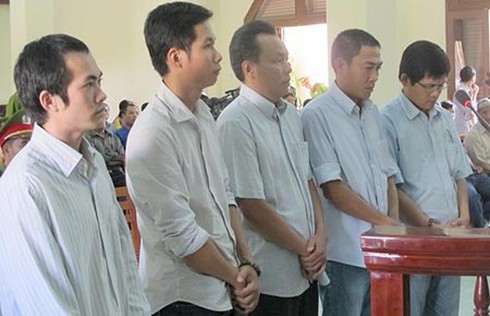 Bức cung, nhục hình: Thực tế nhiều hơn báo cáo - ảnh 1