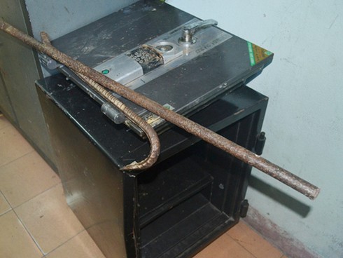 Bắt quả tang 4