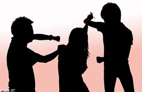 Nổi máu tà dâm, cả bầy lĩnh án - ảnh 2