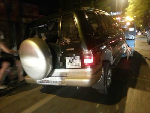 Ô tô cán chết người rồi bỏ trốn - ảnh 1