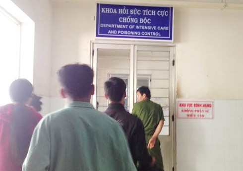 Đối tượng bị nghi giết vợ, đâm con đã được xuất viện - ảnh 1