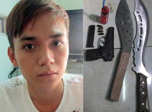 Dùng súng quân dụng bắn người - ảnh 1