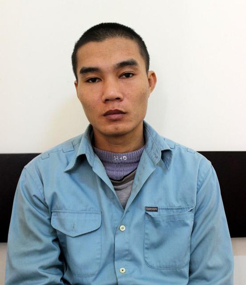 Trộm cả đồ ở ban thờ thần tài - ảnh 1