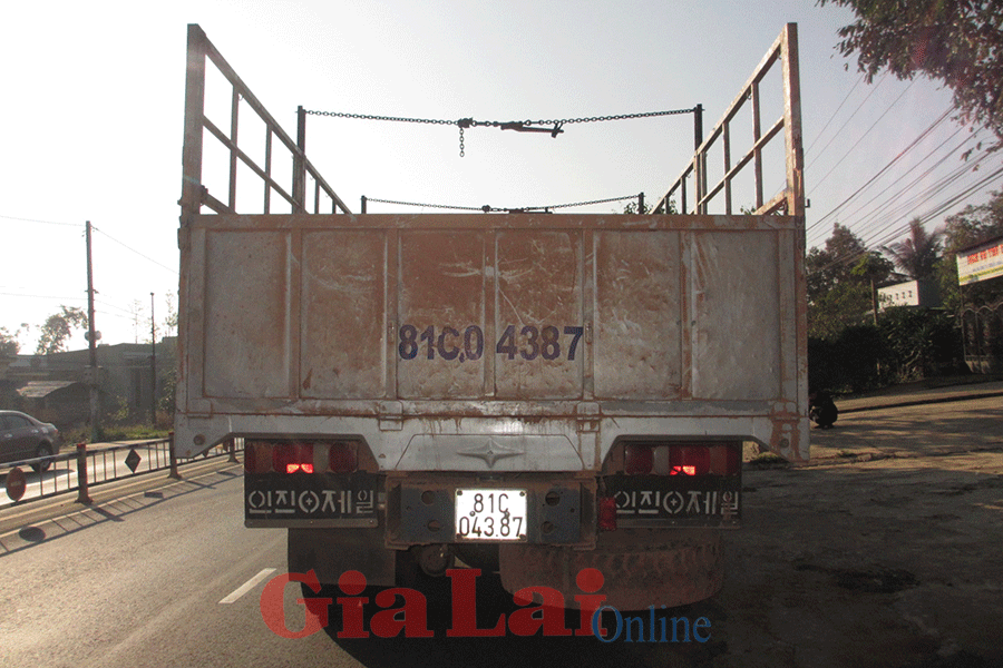 Lái xe buồn ngủ gây tai nạn - ảnh 2