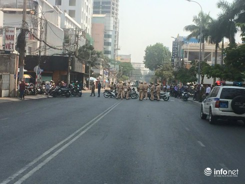 Cháy tại Ngân hàng BIDC TP.HCM, nhân viên cuống cuồng chạy thoát thân - ảnh 6