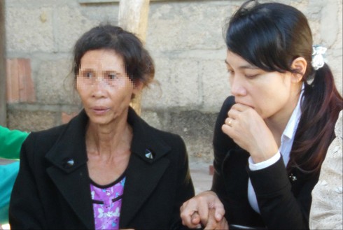 Đâm chết bạn vì tranh giành chiếc ghế ngồi ăn ốc - ảnh 1