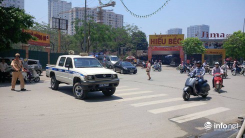 Cháy xưởng in cạnh cây xăng tại Thanh Xuân, Hà Nội - ảnh 4