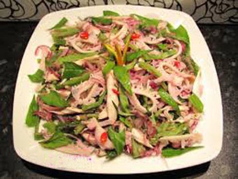 Món ngon từ mực: Gỏi râu mực - ảnh 1