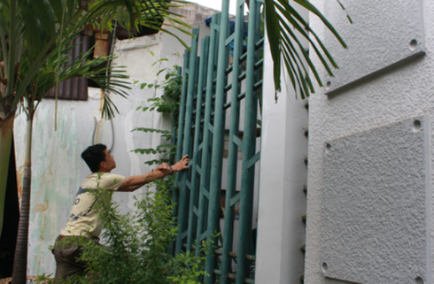 Chuồn mà chẳng thoát - ảnh 1