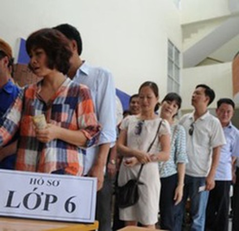 Hà Nội: Một số trường mở bán hồ sơ tuyển sinh vào lớp 6 - ảnh 1
