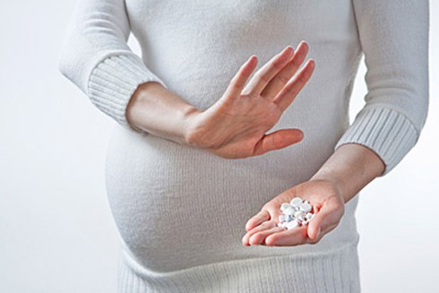Lỡ uống thuốc kháng sinh có hại cho thai nhi không? - ảnh 1