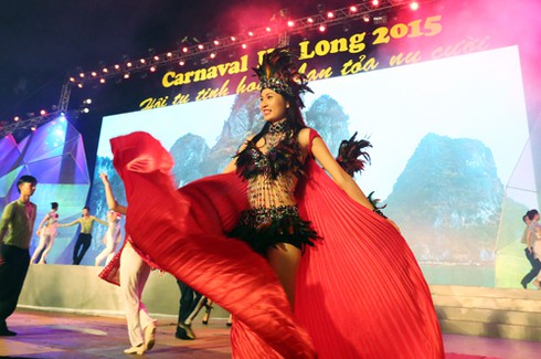 Carnaval Hạ Long 2015 diễn ra lúc 20h hôm nay 8/5 - ảnh 1