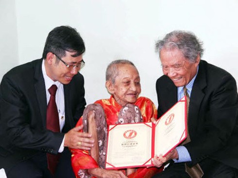 Cụ bà Việt Nam 122 tuổi sống qua ba thế kỷ - ảnh 2