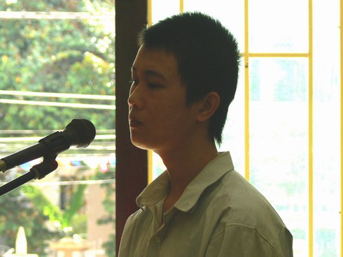 9X giết người vì bị ví