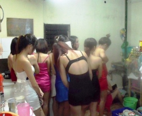 Phá một đường dây