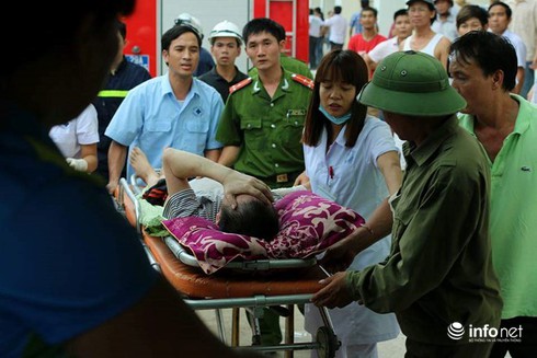 Cháy lớn chung cư ở Linh Đàm: Không còn ai mắc kẹt trong tòa nhà - ảnh 1