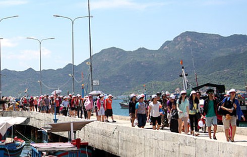 Khánh Hòa: Không phát triển du lịch tại đảo Bình Ba - ảnh 1