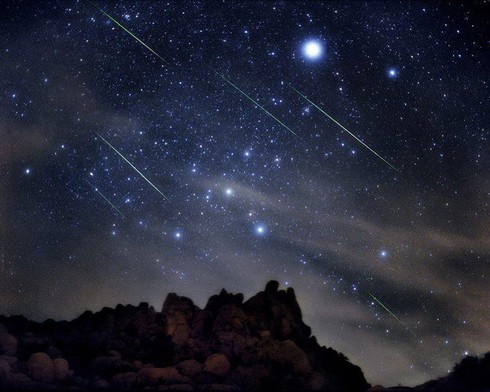 Mưa sao băng Geminids 2015 lúc mấy giờ hôm nay? - ảnh 1