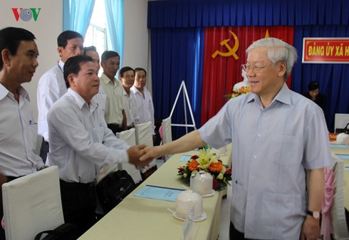 Tổng Bí thư thị sát tình hình xâm nhập mặn ở Bến Tre - ảnh 7