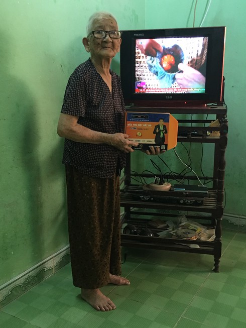 Quảng Nam: Lắp đặt bổ sung 3906 đầu thu DVB-T2 cho người dân - ảnh 4